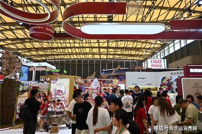 物展如期举行弗列加特携新品精彩亮相pg电子模拟器试玩第27届亚洲宠(图2)